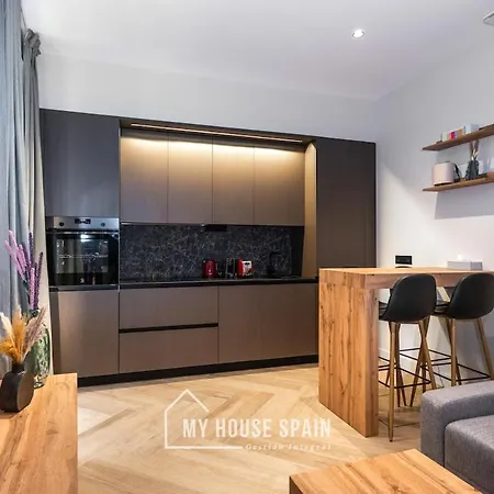 شقة Myhousespain - Diseno Y Lujo En El Centro خيخون