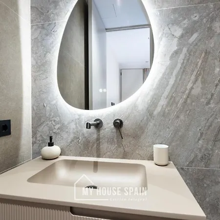 Myhousespain - Diseno Y Lujo En El Centro *